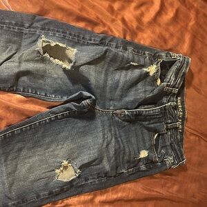 American Eagle Stretch Ripped Blue Jean